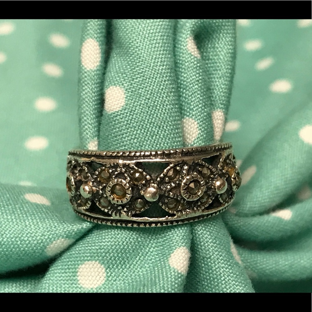 Beautiful Sterling Silver Marcasite Ring